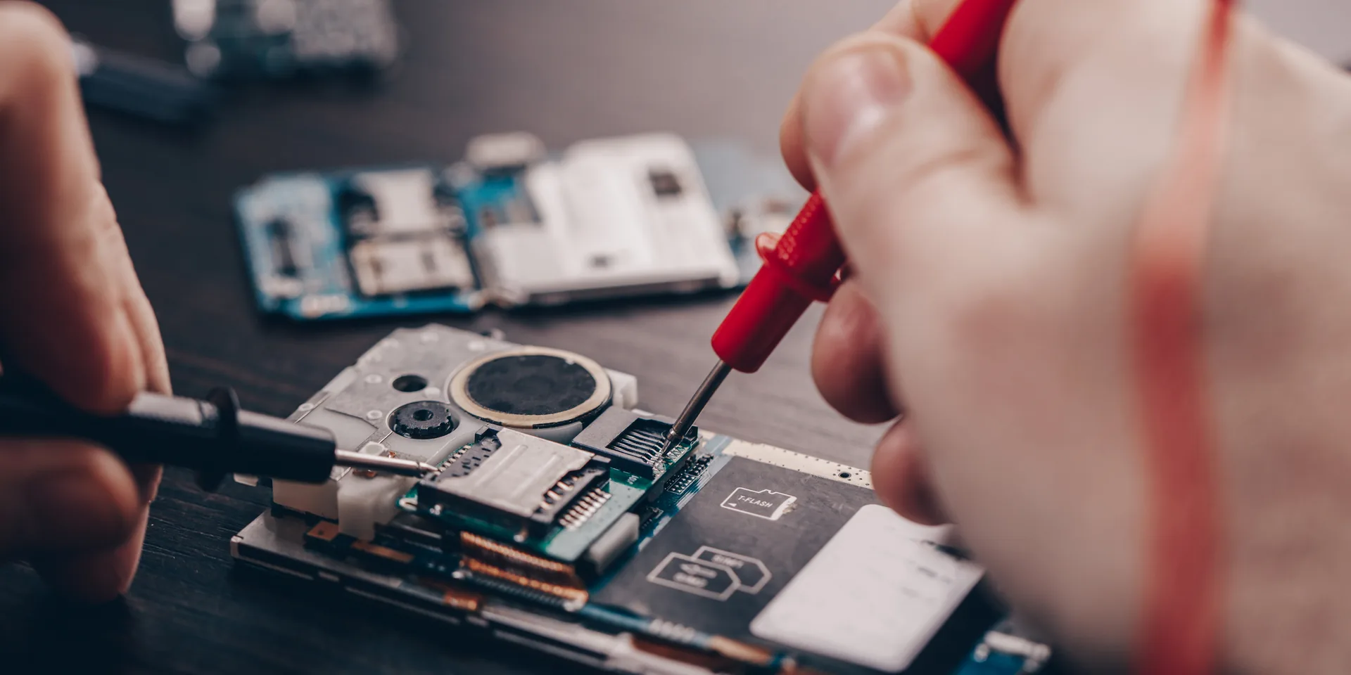 Expert Smartphone & Screen Fixes